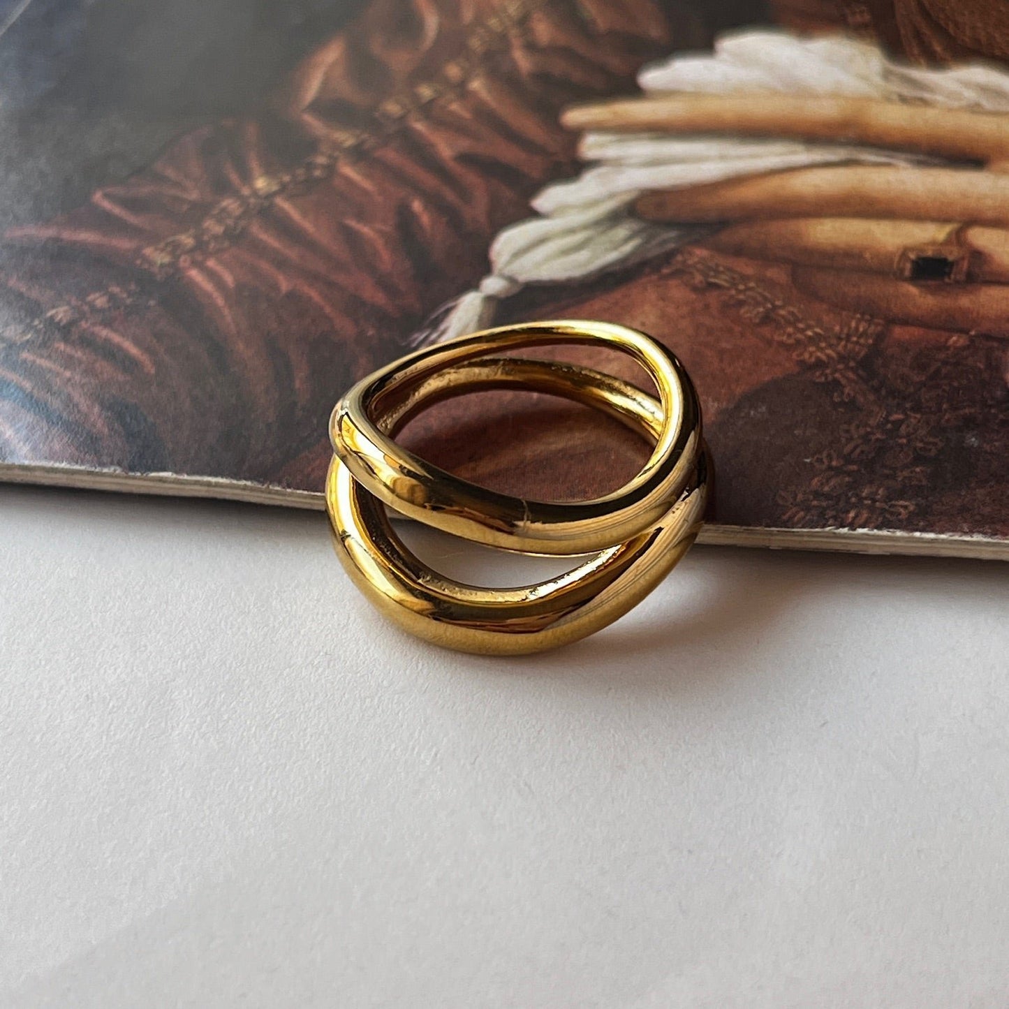 Anillo Avery