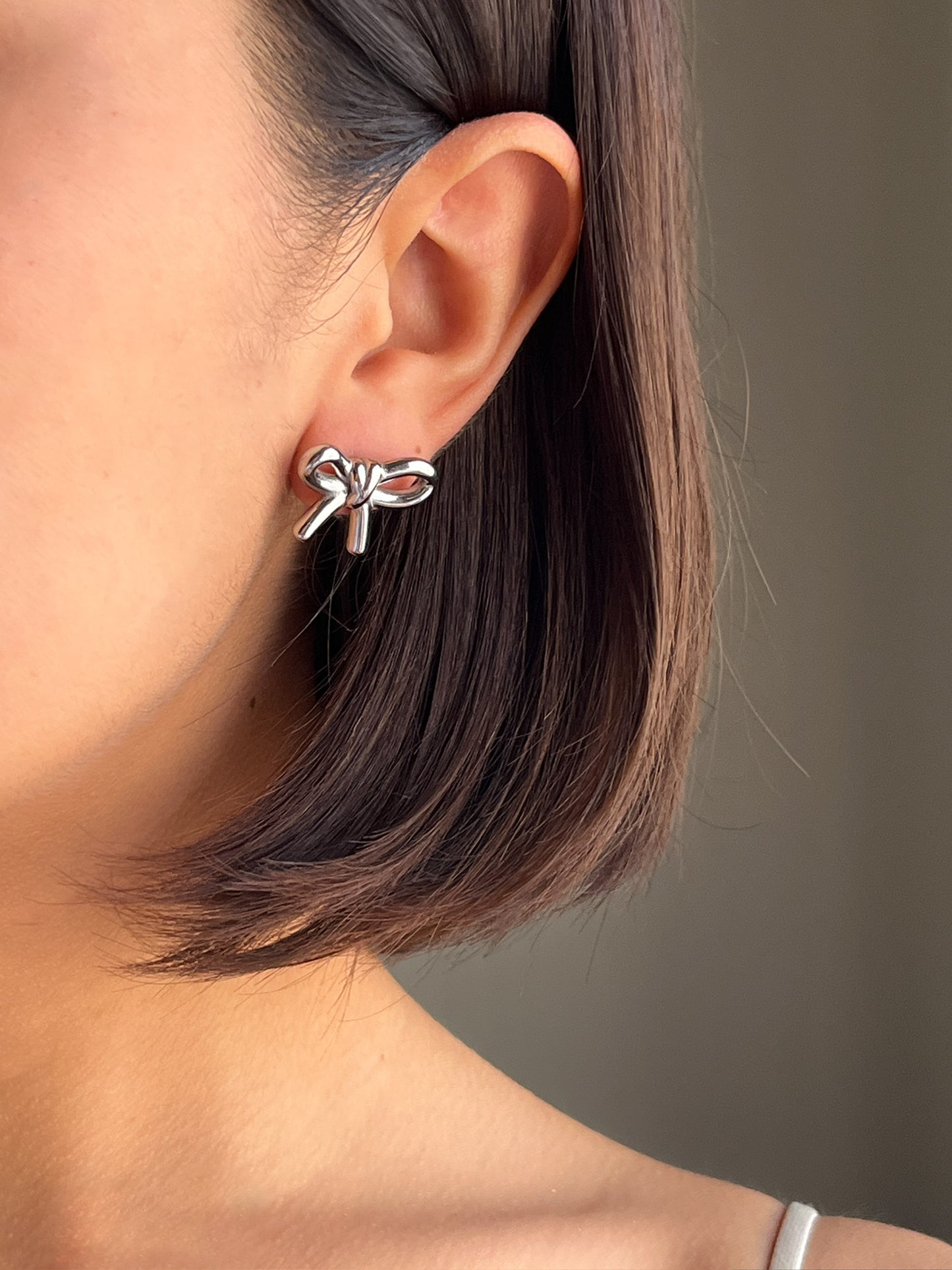 Aretes Bowi