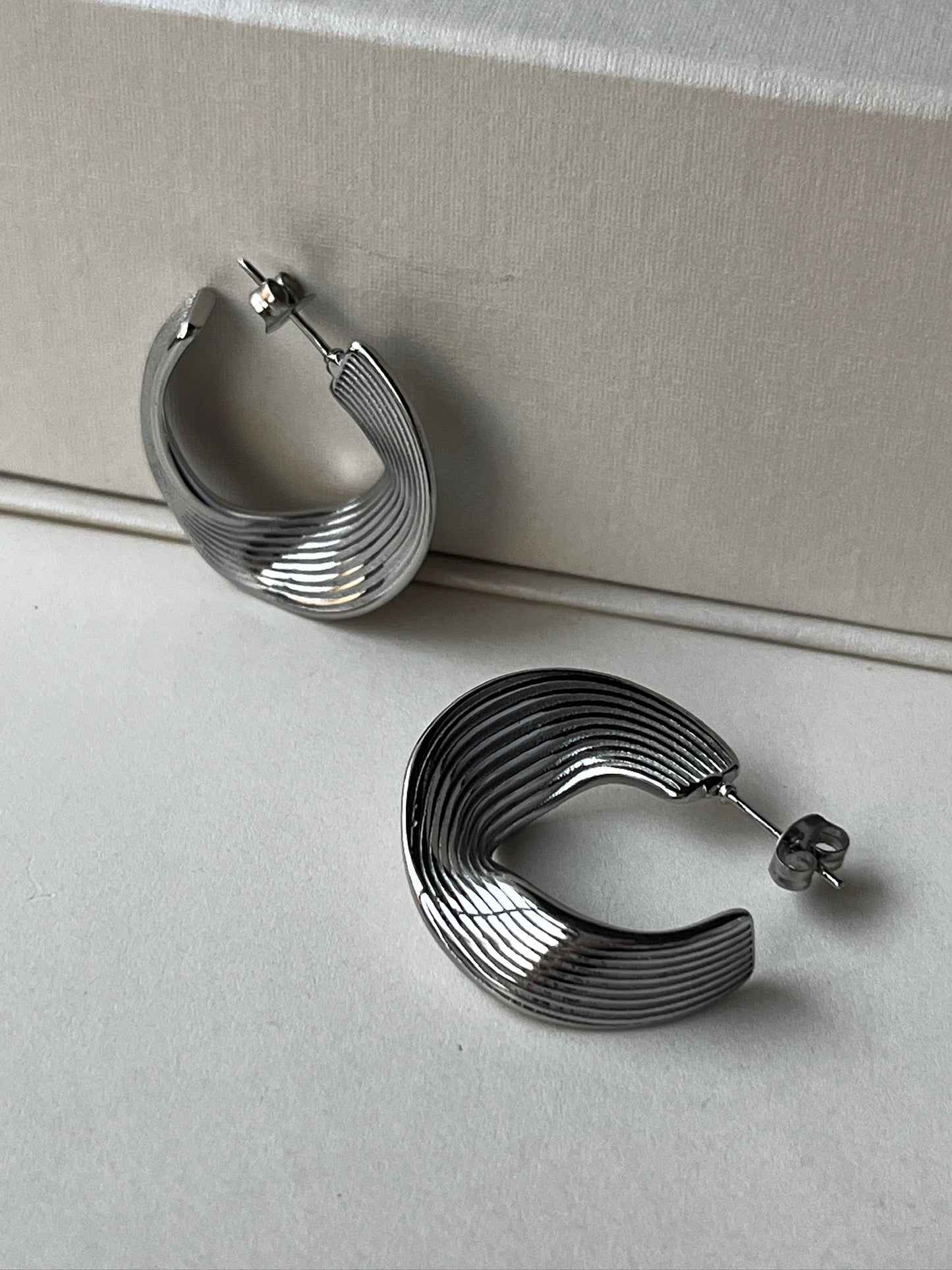 Aretes Cammellia