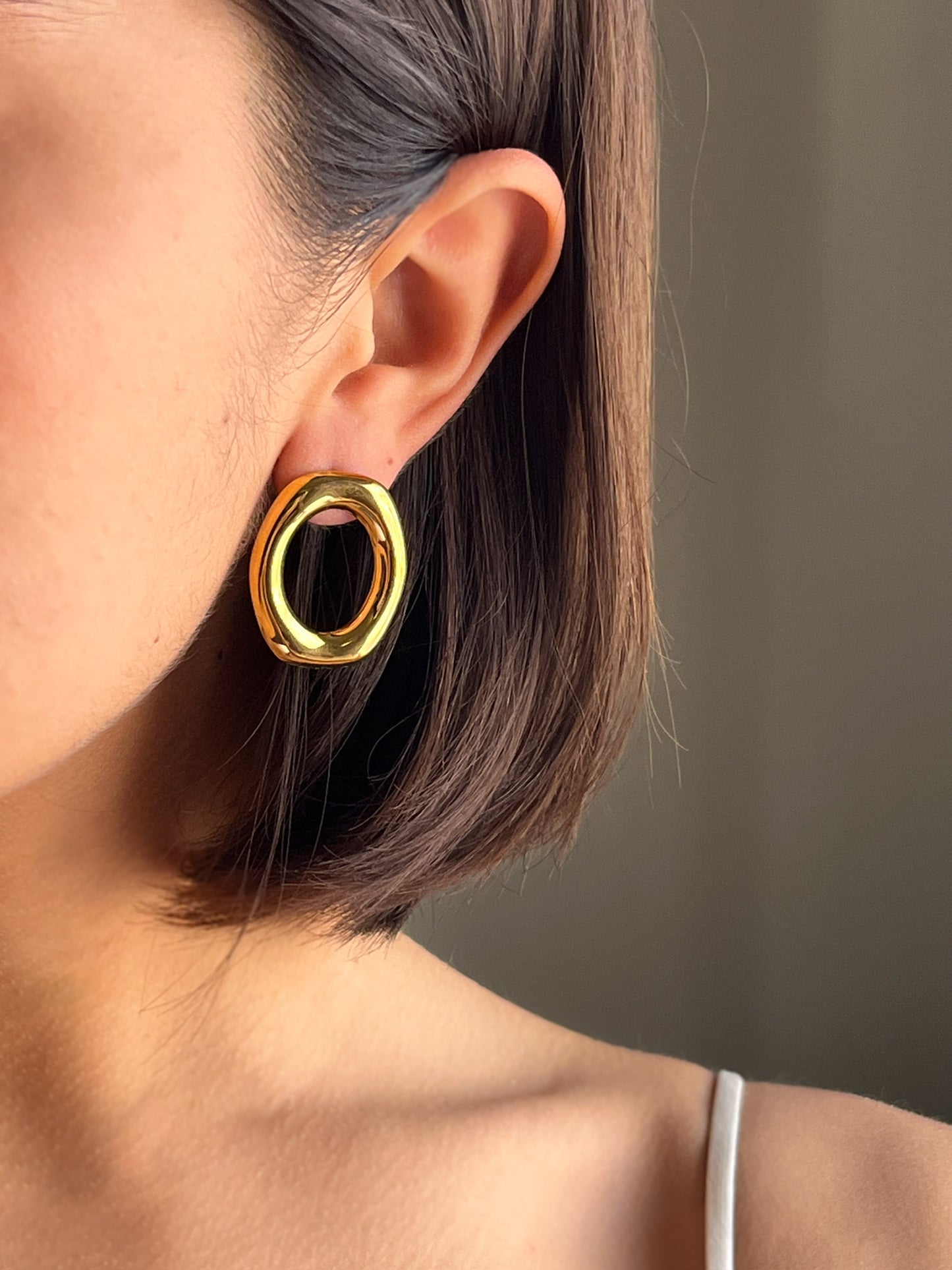Aretes Moma