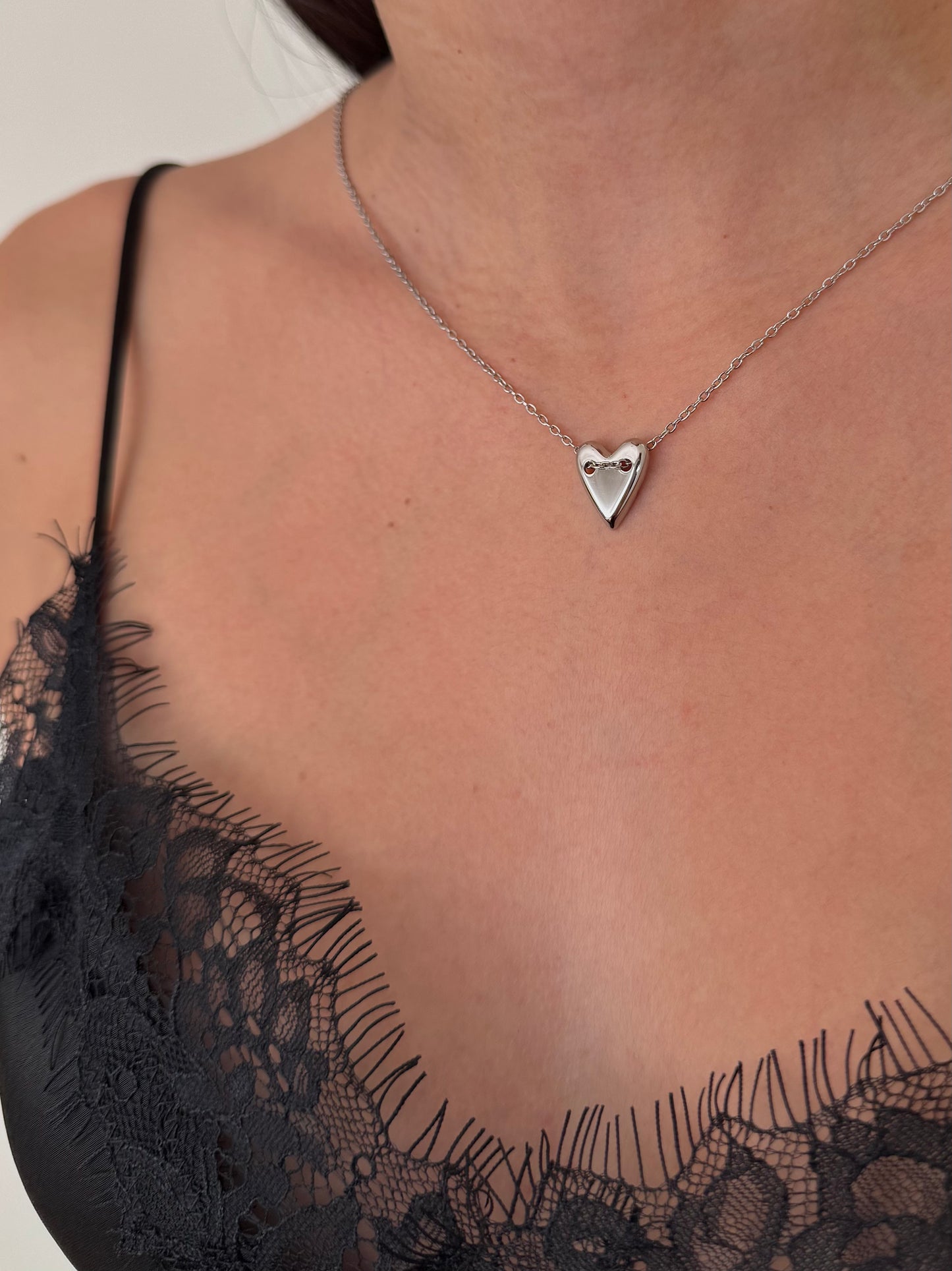 Dije Corazón Pico Plateado