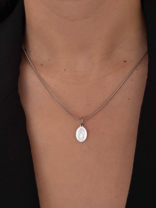 Medalla Virgen de Guadalupe Mini Plateada