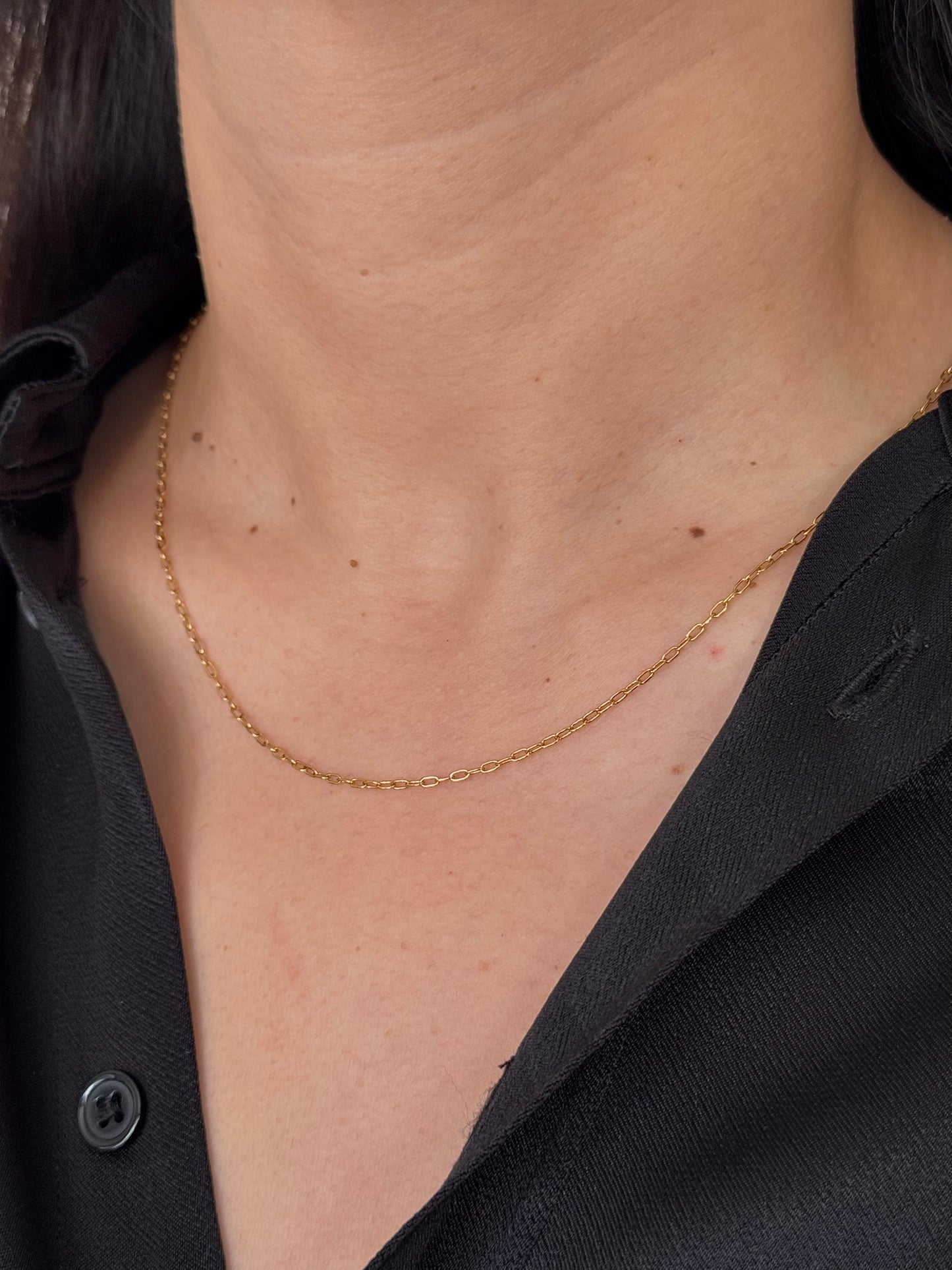 Cadena Rectangular Delgada Dorada