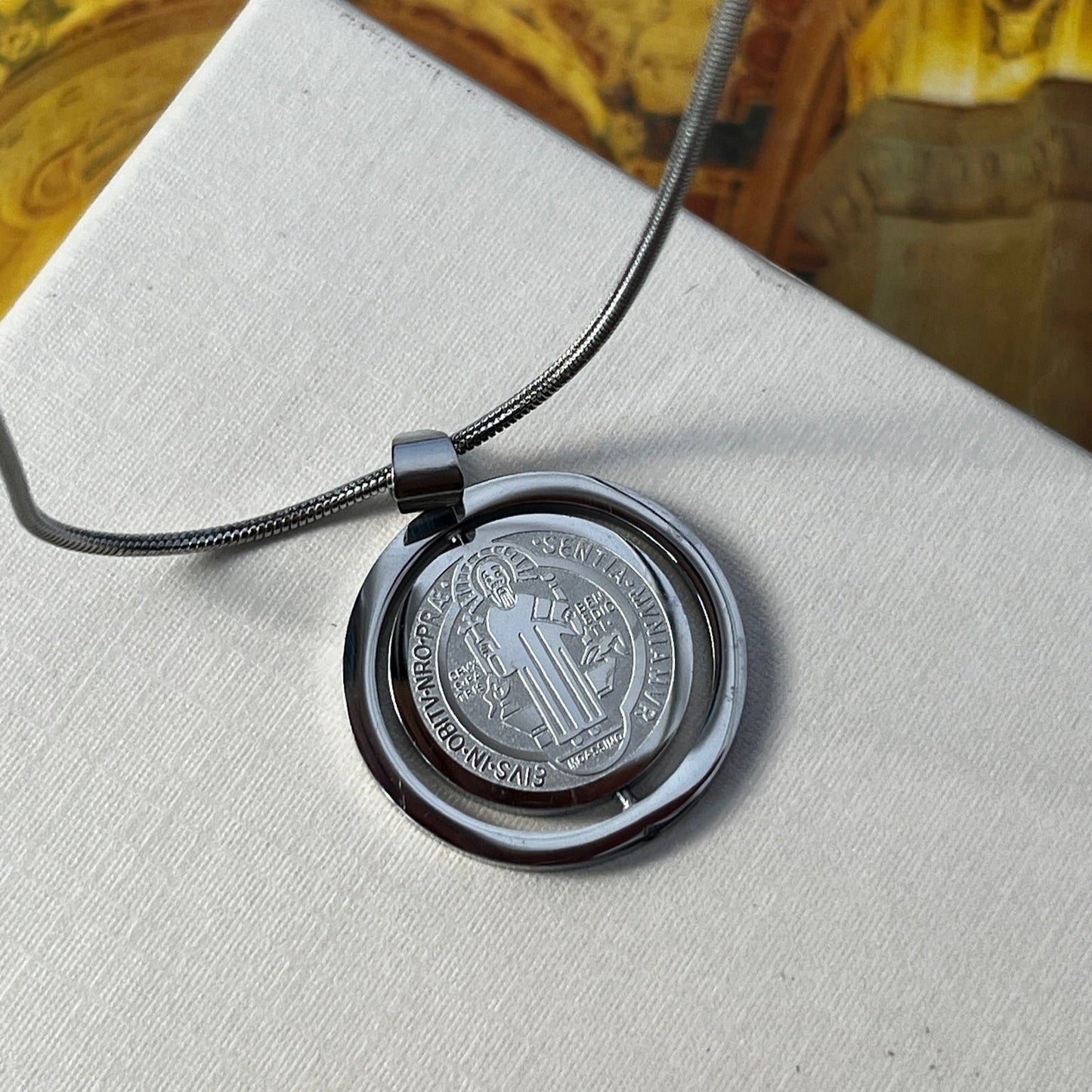 Collar San Benito