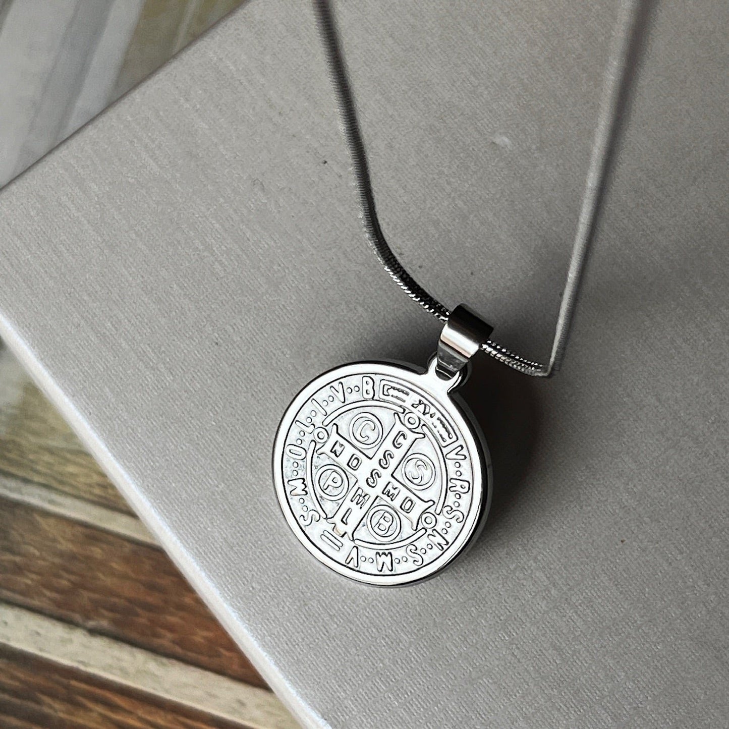 Collar San Benito