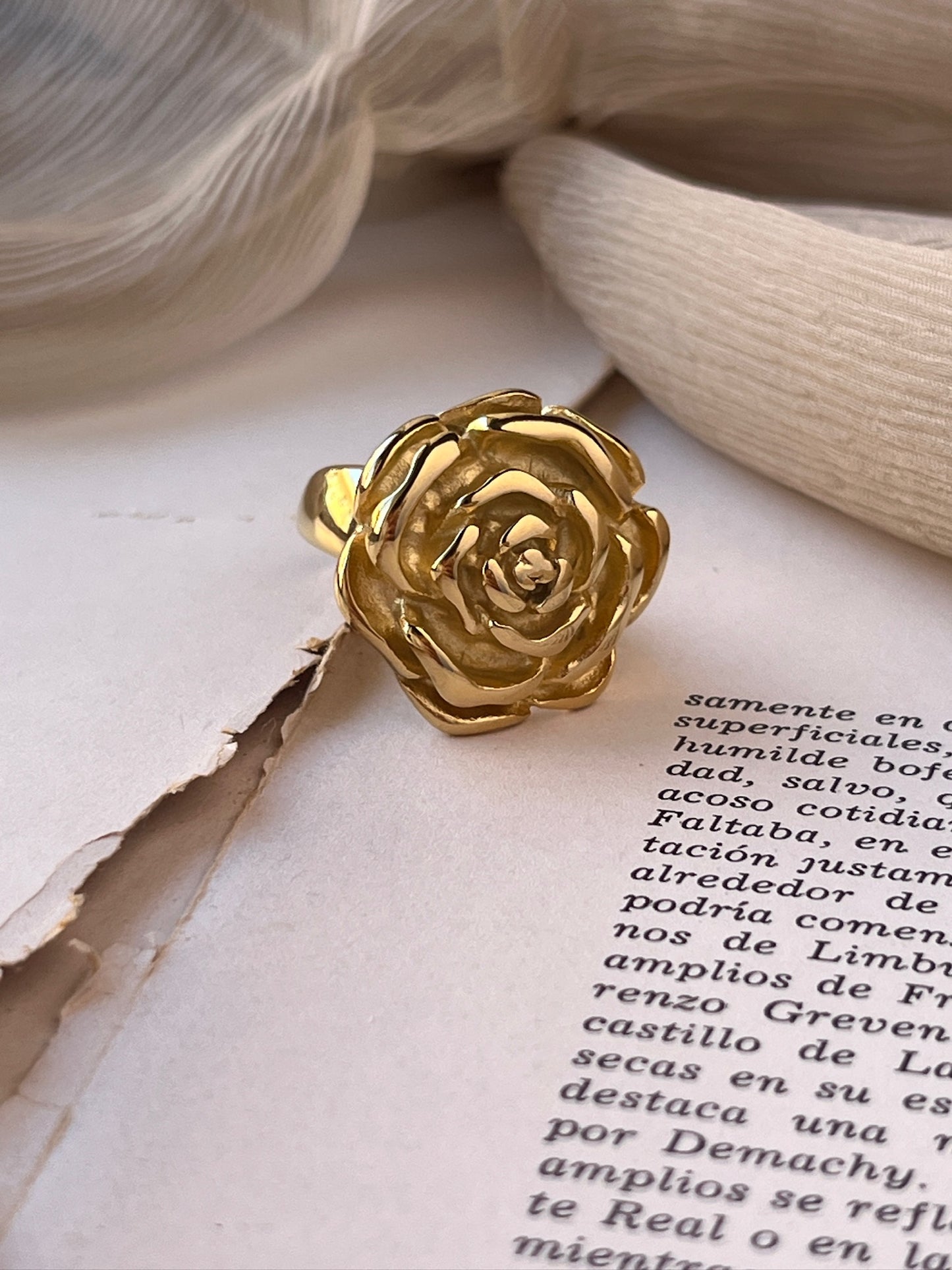 Anillo Flora