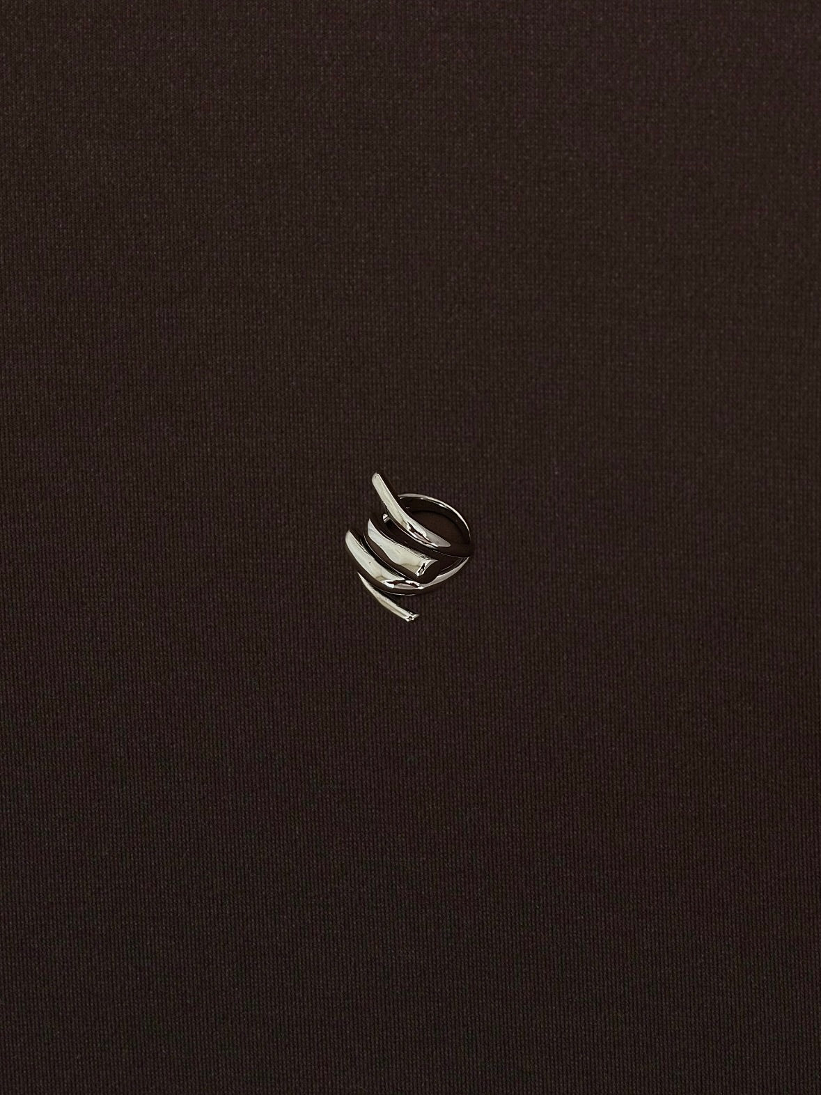 Anillo Líneas Cruzadas Rectangulares Plateado