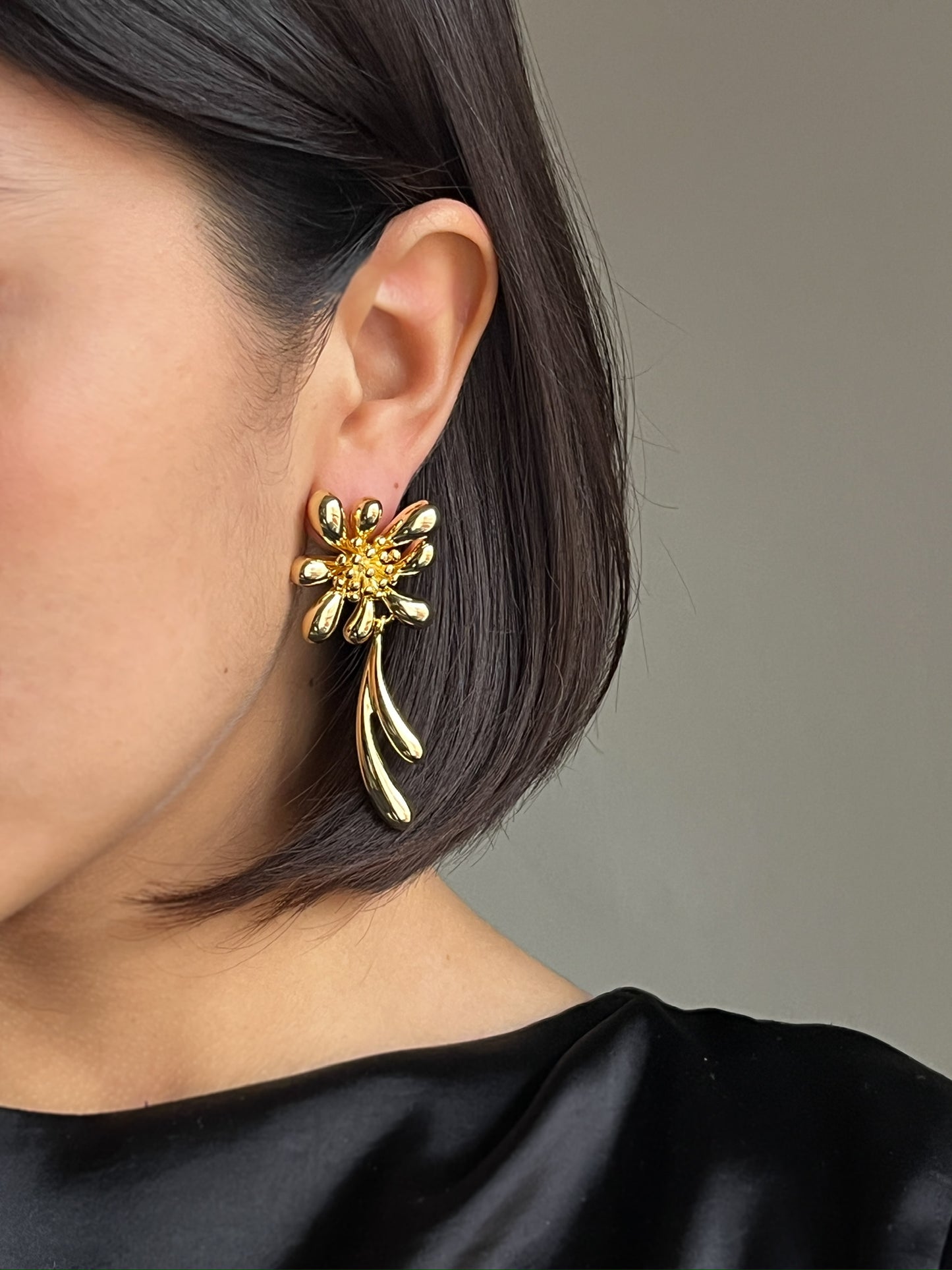 Aretes Peonía