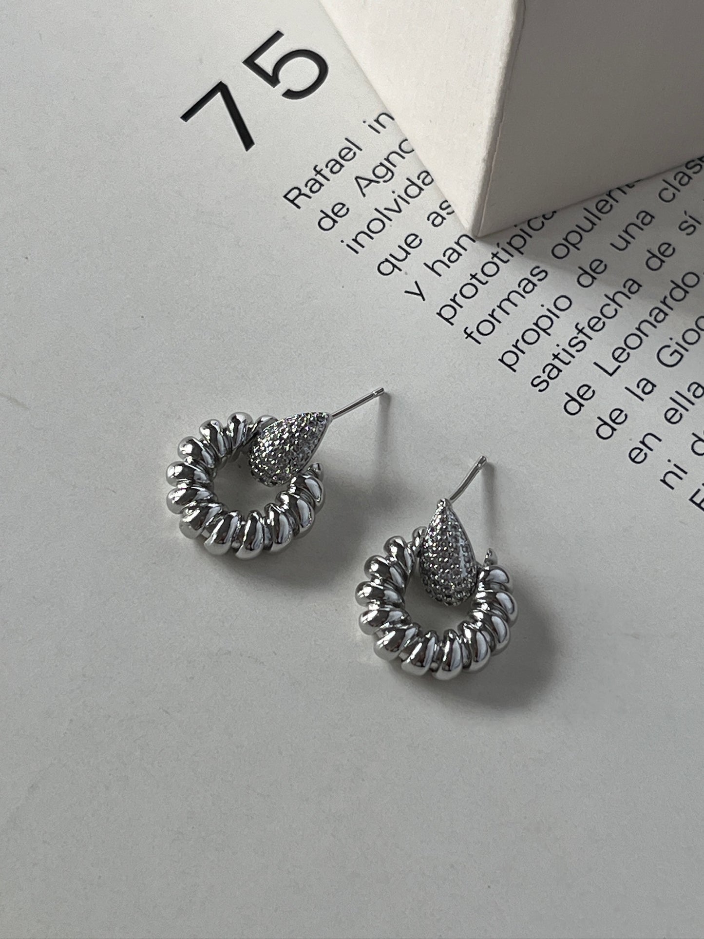 Aretes Lúa