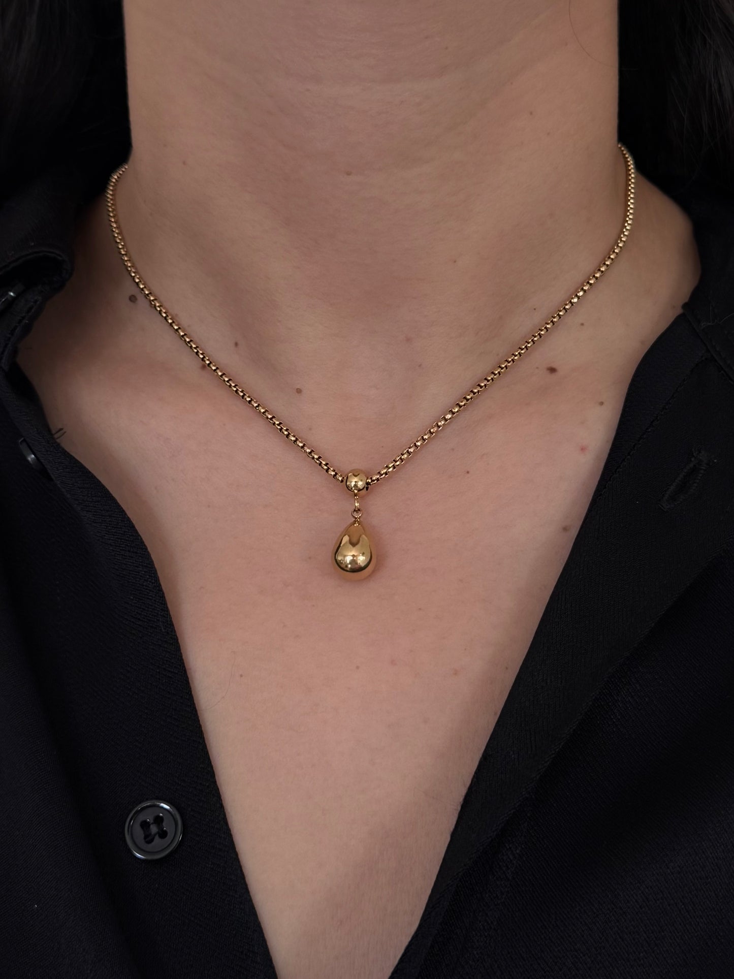 Collar Gota Lisa Dorado