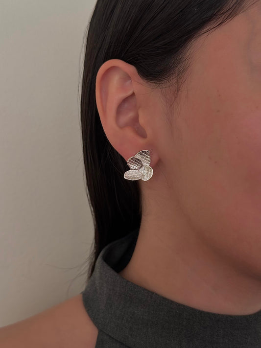 Aretes Hojas Orgánicas Plateados