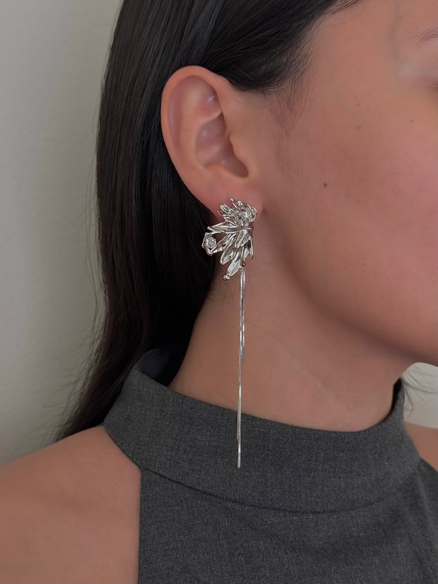 Aretes Flor Marie Plateada