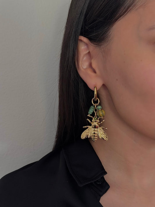 Aretes Abeja Dorada