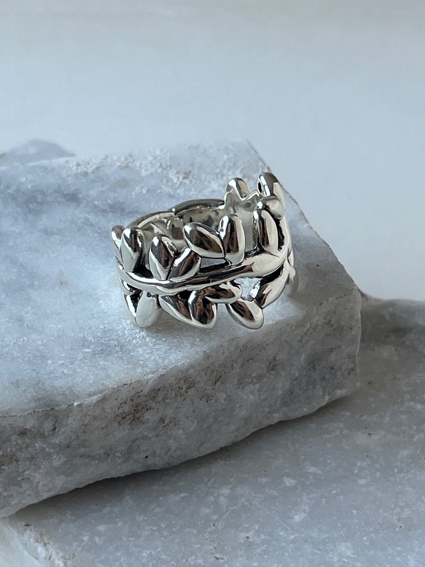 Anillo Raíz Viva