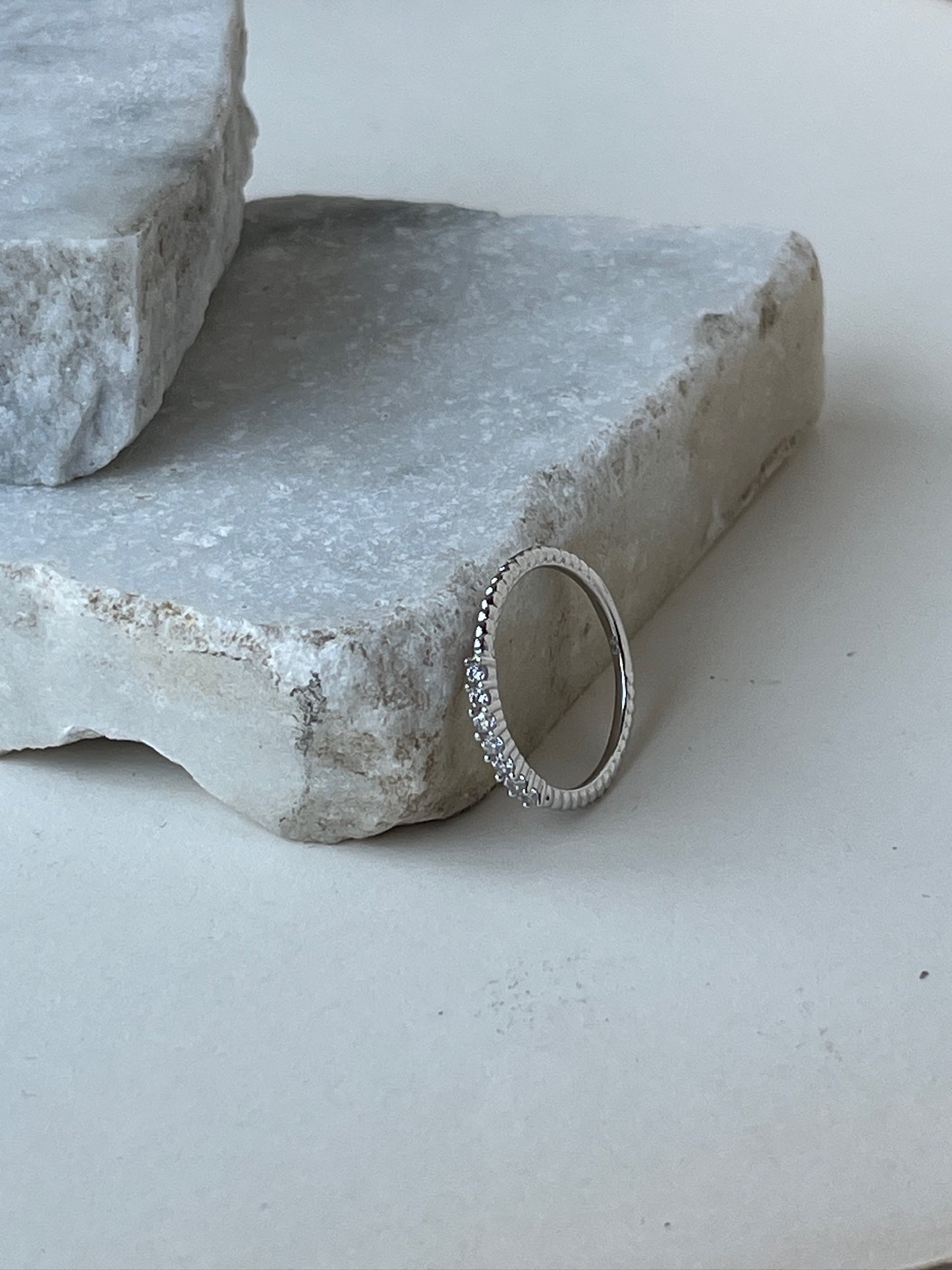 Anillo Giro de Brillo