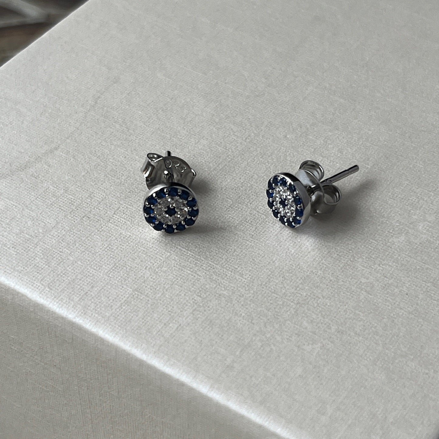 Aretes Mildreth