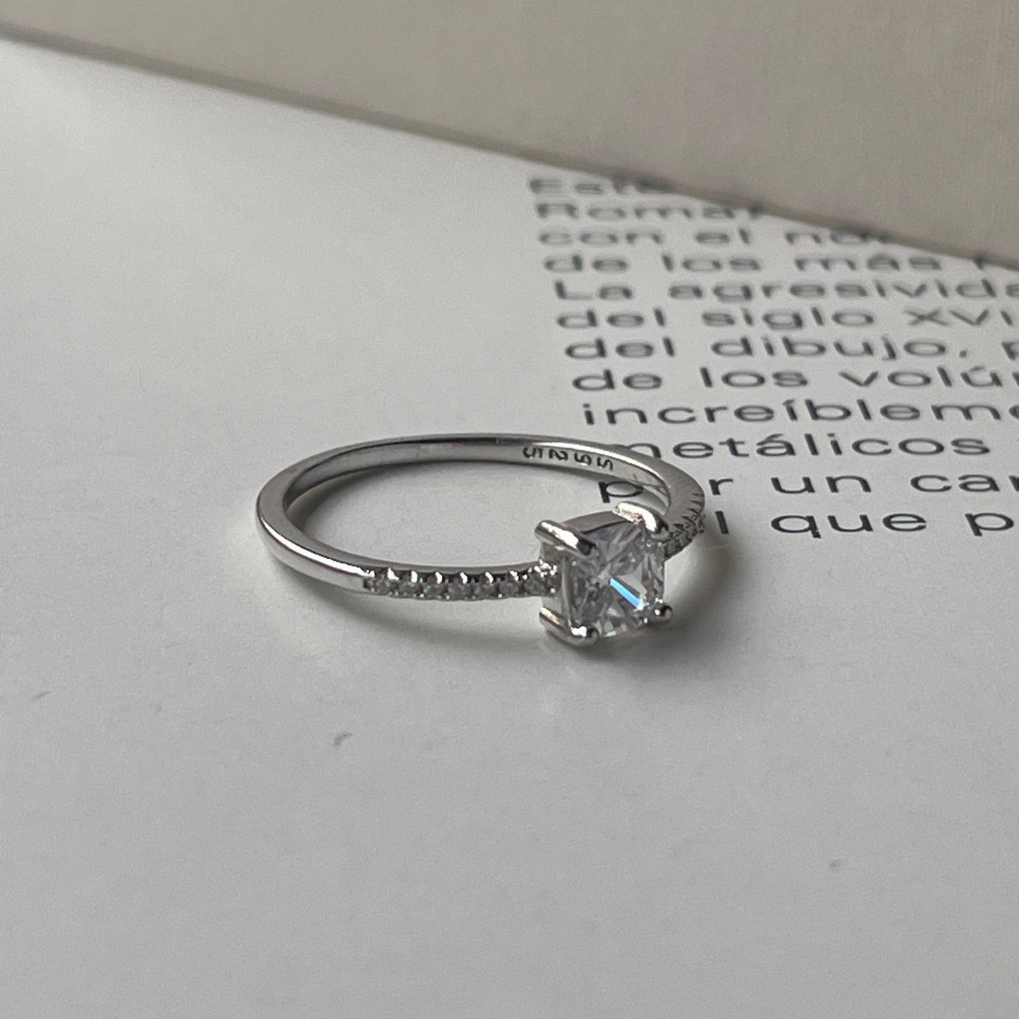 Anillo Sam