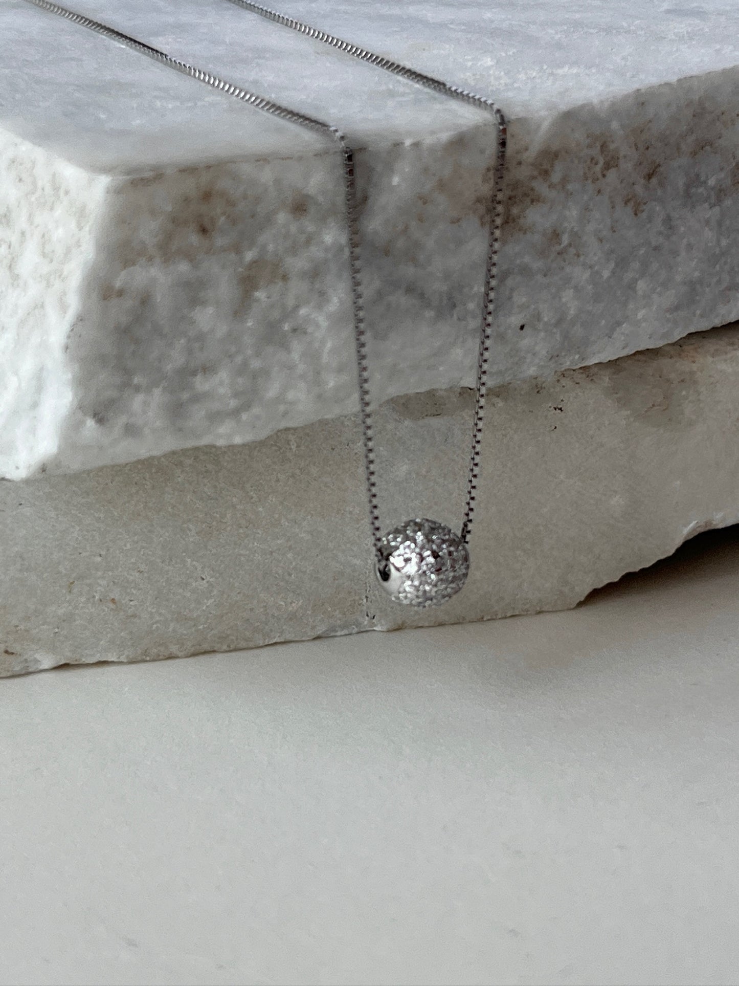Collar Esfera Brillante