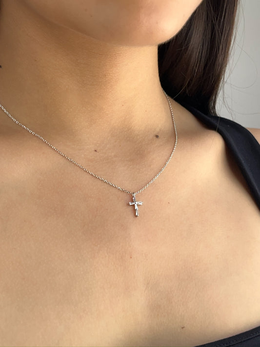 Collar Cruz Singular