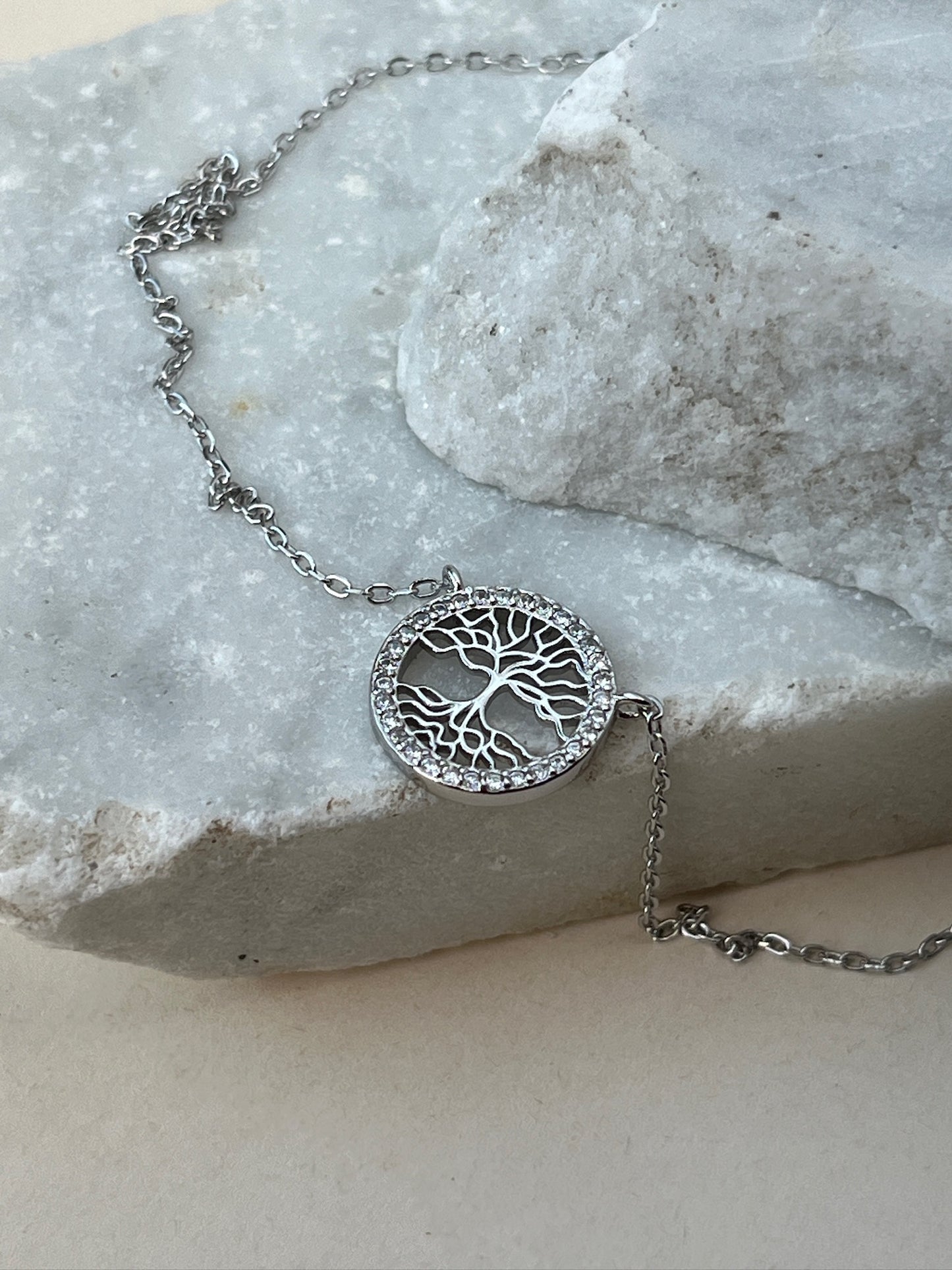 Collar Árbol de Luz