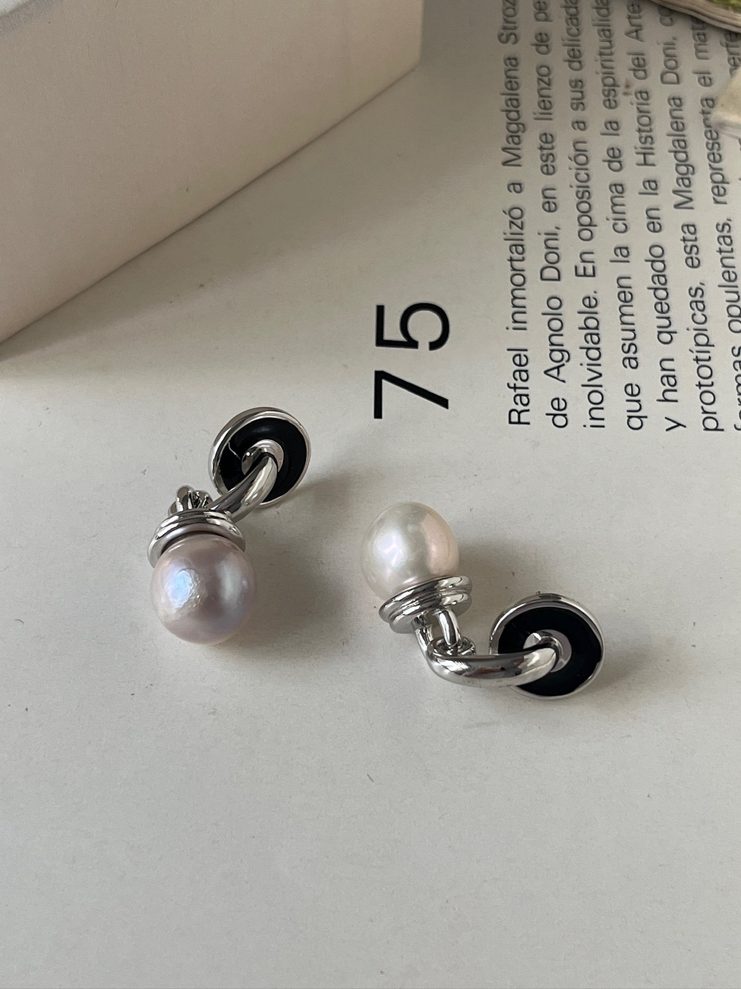 Aretes Destello Lunar