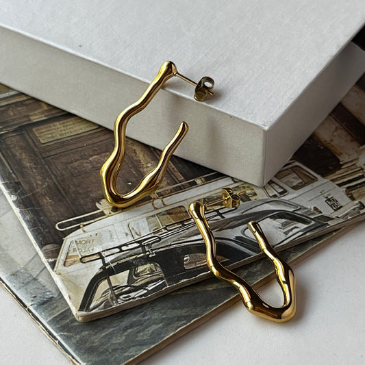 Aretes Nora