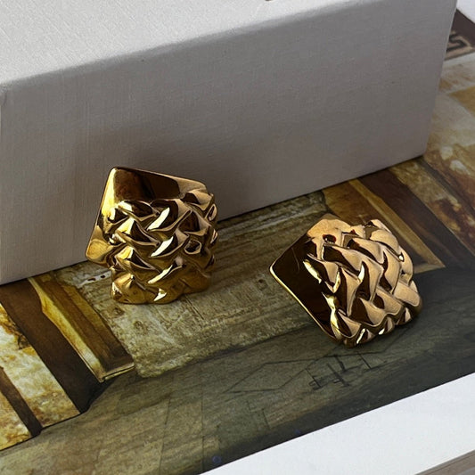 Aretes Moira