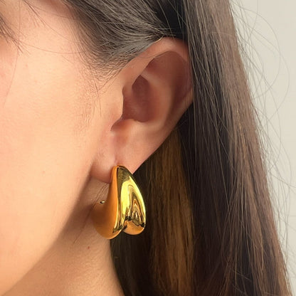 Aretes Mae
