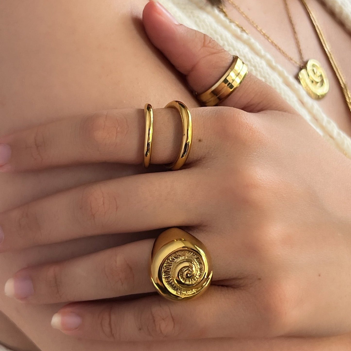 Anillo Amalia
