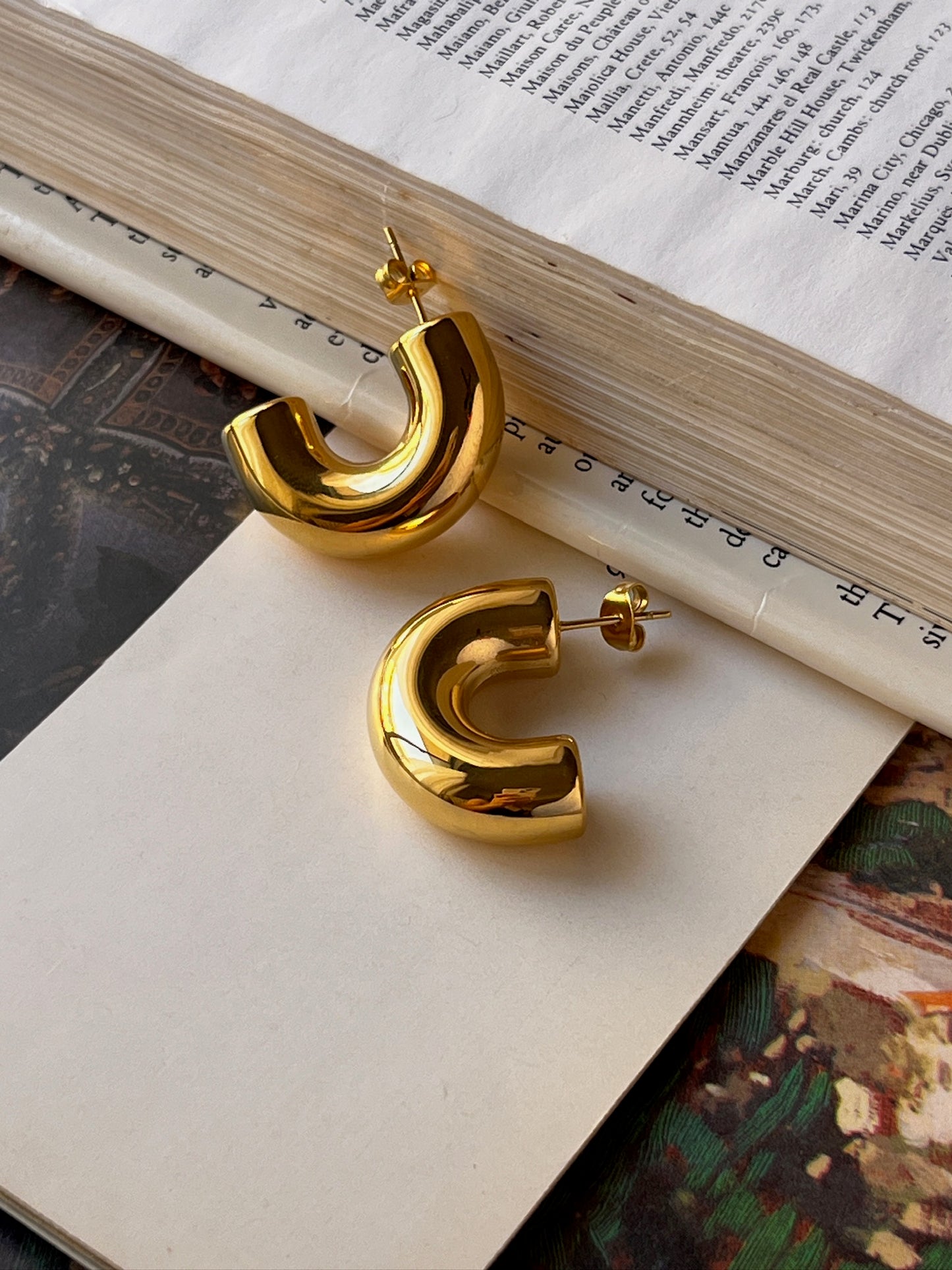 Aretes Lunaris