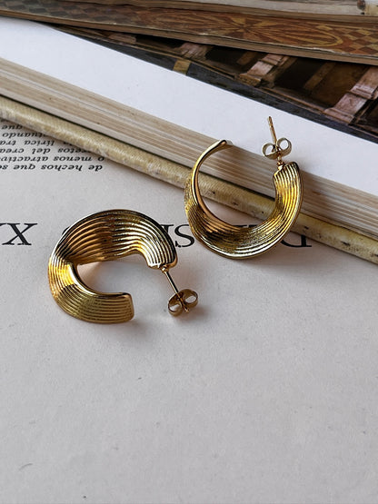 Aretes Cammellia