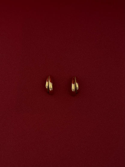 Aretes Doble Línea Dorados