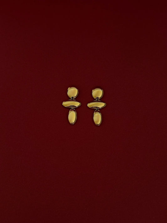 Aretes Largos Orgánicos Dorados