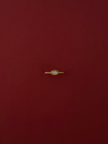 Anillo Zirconia Ovalada Dorado