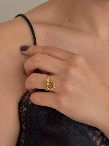 Anillo Círculo Chunky Halo Ajustable Dorado