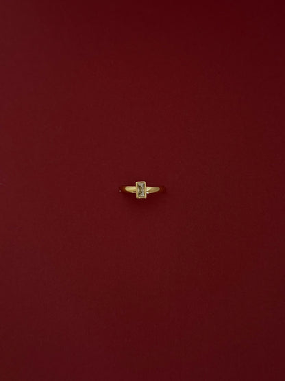 Anillo Zirco Rectangular Blanca