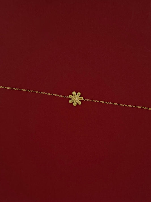Pulsera Flor Lisa Rayada Dorada