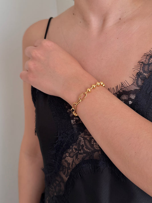 Pulsera Eslabones con Bolitas Dorada