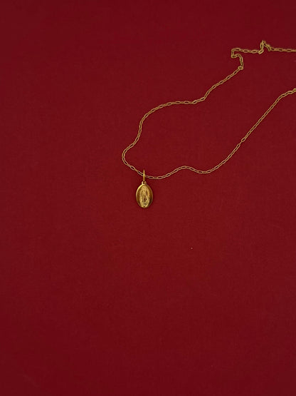 Medalla Virgen de Guadalupe Mini Dorada