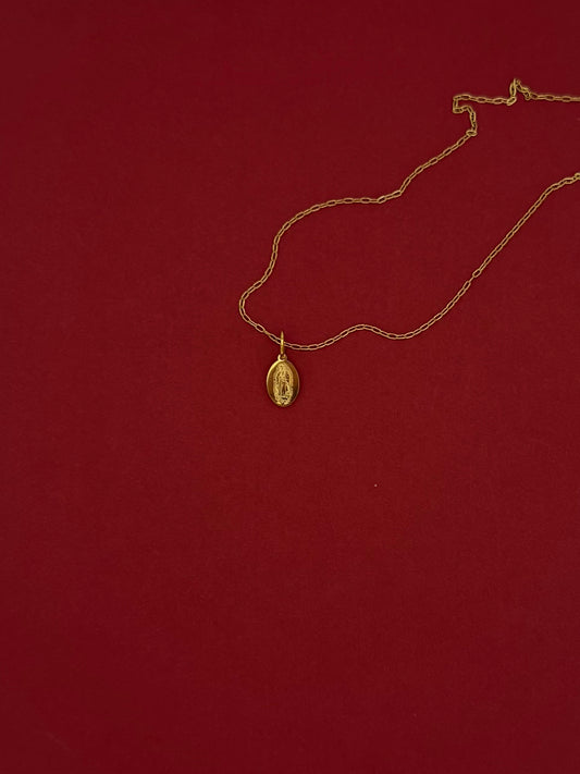 Medalla Virgen de Guadalupe Mini Dorada
