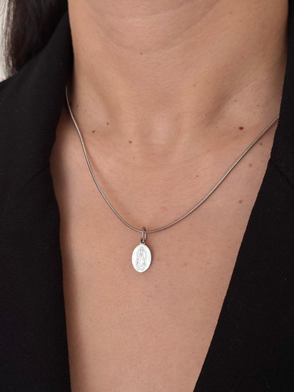 Medalla Virgen de Guadalupe Mini Plateada