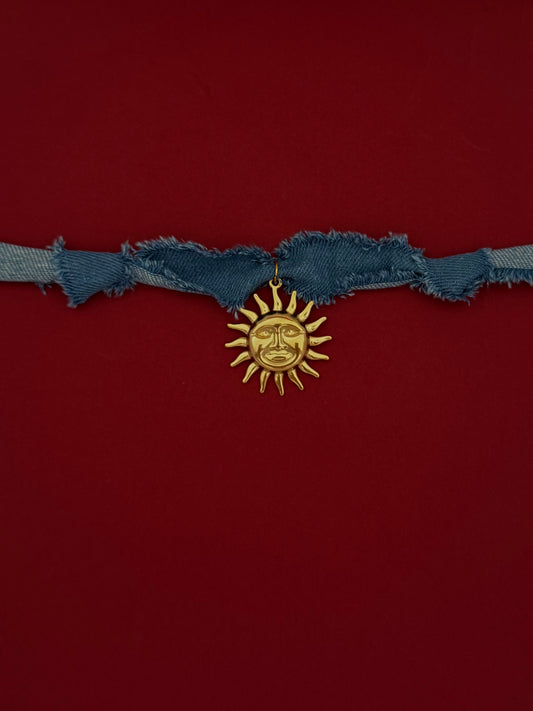 Collar Sol Dorado Mezclilla