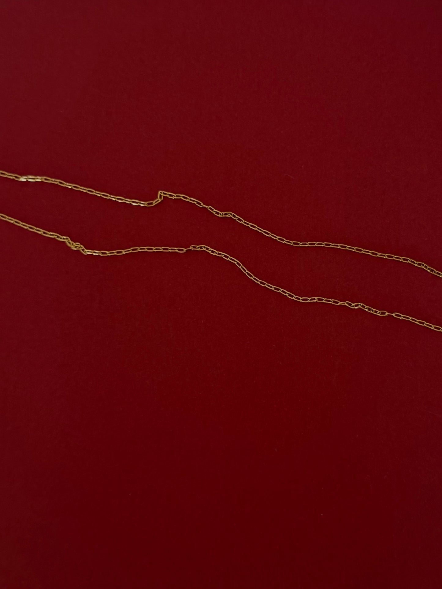 Cadena Rectangular Delgada Dorada