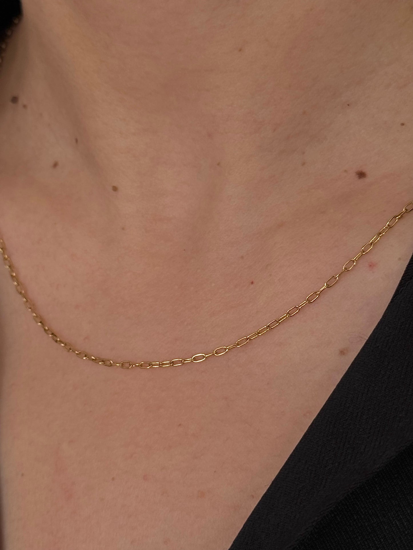 Cadena Rectangular Delgada Dorada