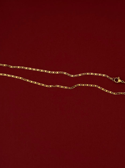 Cadena Gucci Planchada Dorada