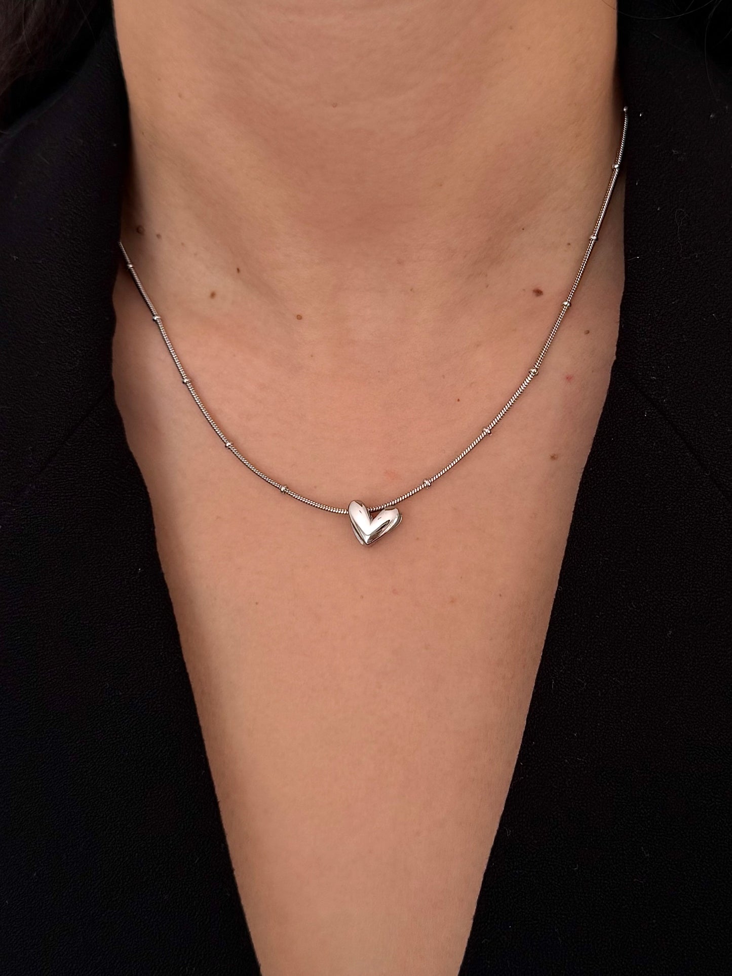 Collar Corazón Liso Viviana Plateada