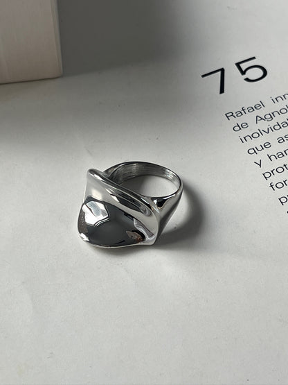 Anillo Trono