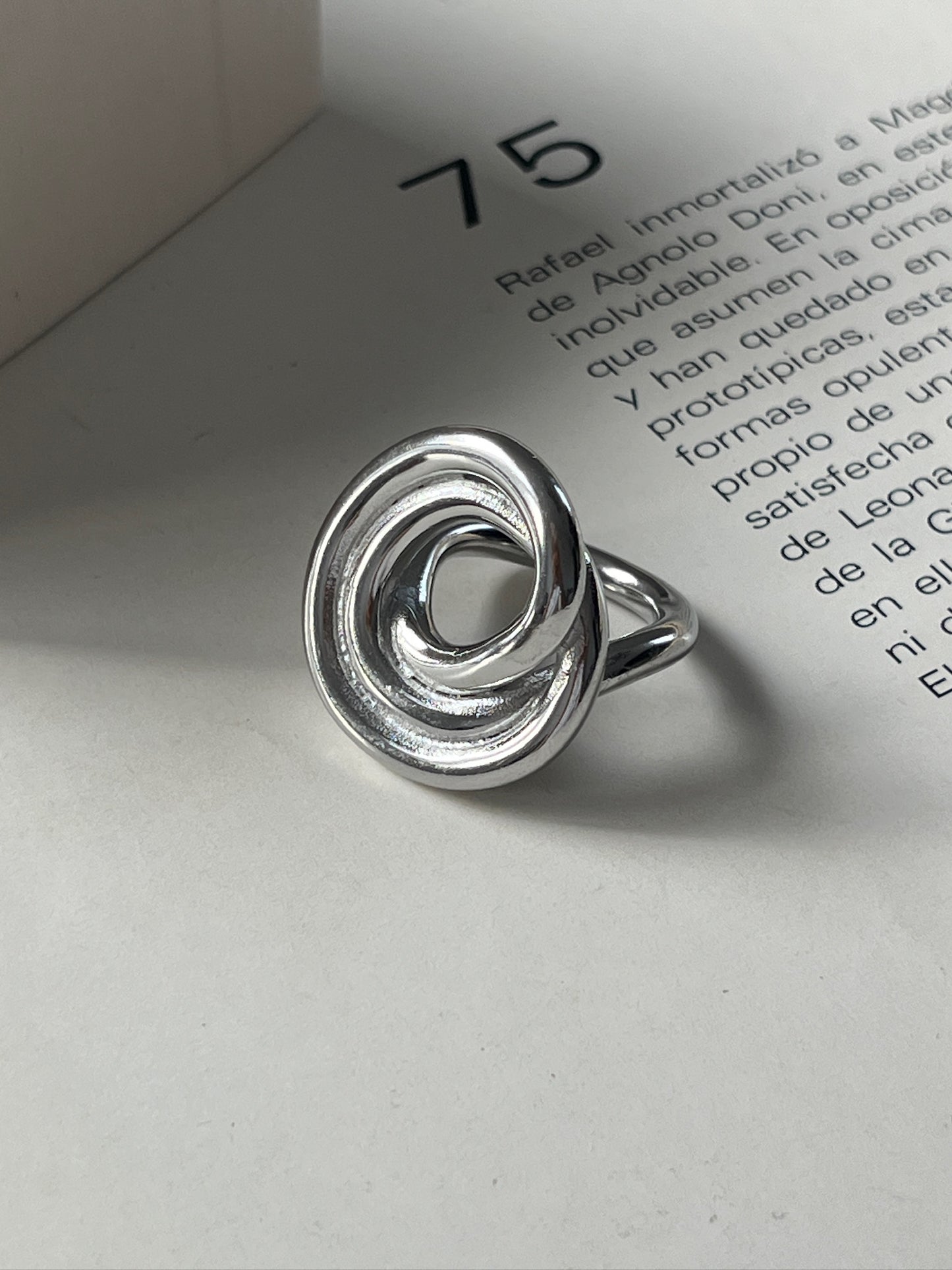 Anillo Susurro