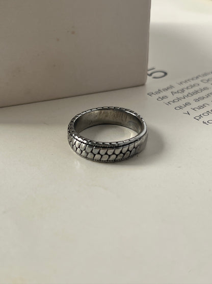 Anillo Escamas