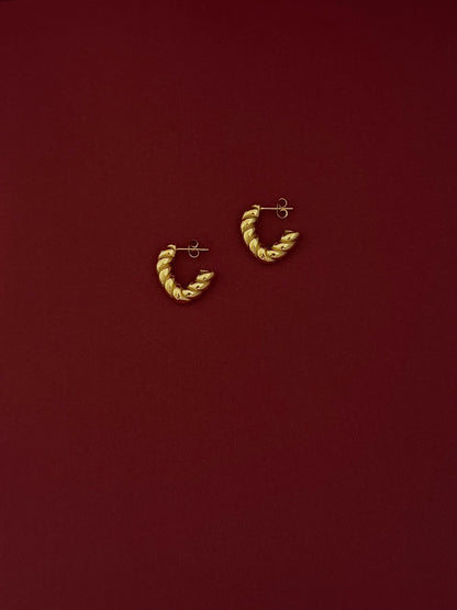 Aretes Churro Triangular Dorado